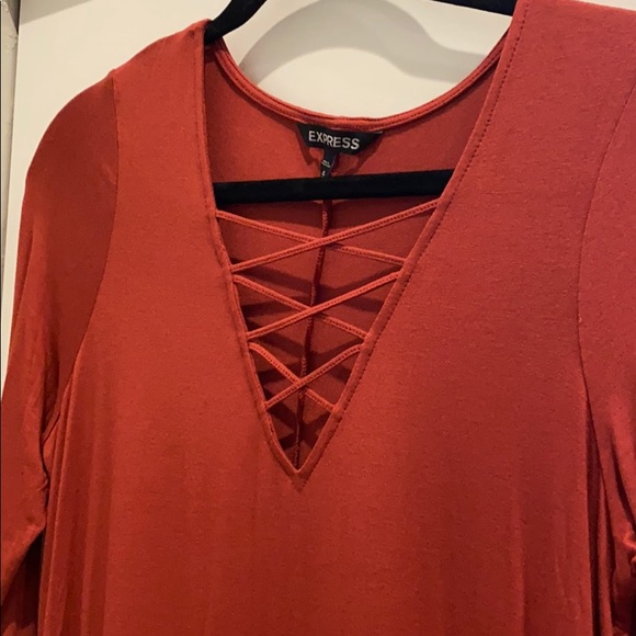 Express Dress - Picture 3 of 4